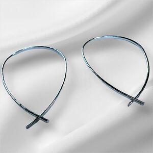 STERLING SILVER HAMMERED HOOP EARRINGS – WOMEN’S TEARDROP DESIGN